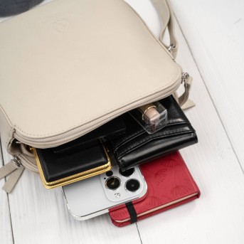 Mała torebka damska skórzana na ramię crossbody modna letnia Paolo Peruzzi AY-25-BG