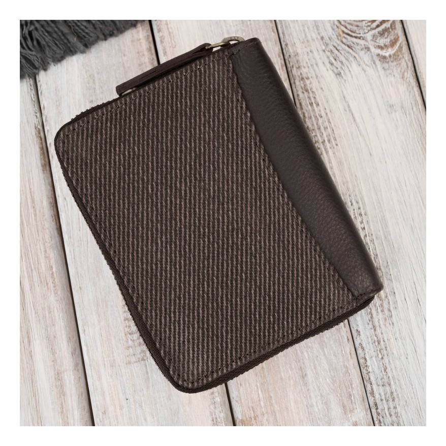 Stylowy zestaw męski Paolo Peruzzi – torba na ramię mieszcząca laptopa 15,6” oraz elegancki portfel z ochroną RFID.