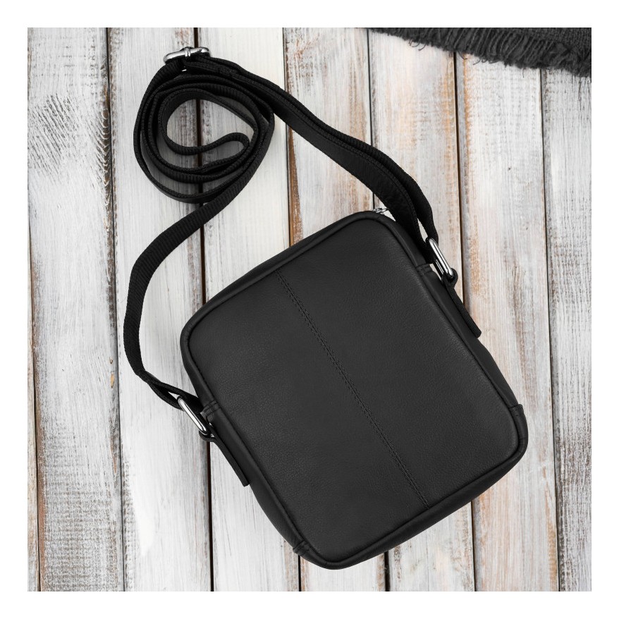 Stylowy zestaw męski Paolo Peruzzi – skórzana saszetka na ramię oraz eleganckie etui na karty.