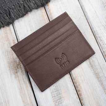 Stylowy zestaw męski Paolo Peruzzi – skórzana saszetka na ramię oraz eleganckie etui na karty.