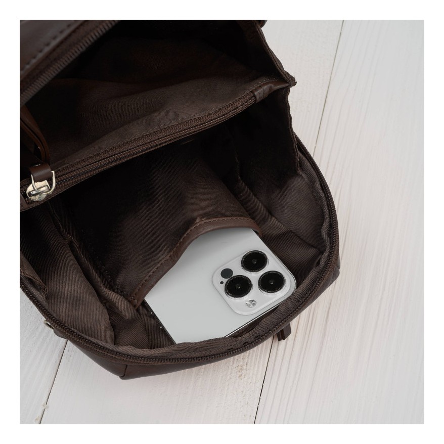 Stylowy zestaw damski Paolo Peruzzi – skórzany plecak miejski oraz elegancka mała torebka.