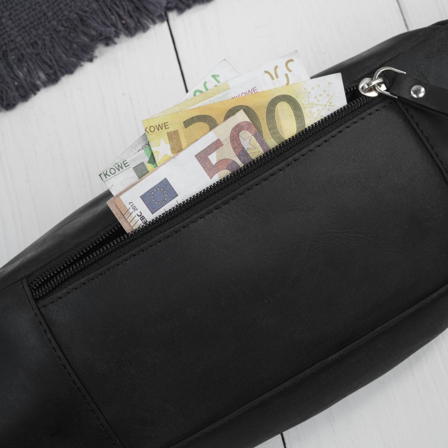 Czarna Saszetka Nerka Męska Skórzana Paolo Peruzzi AY-29-HBL