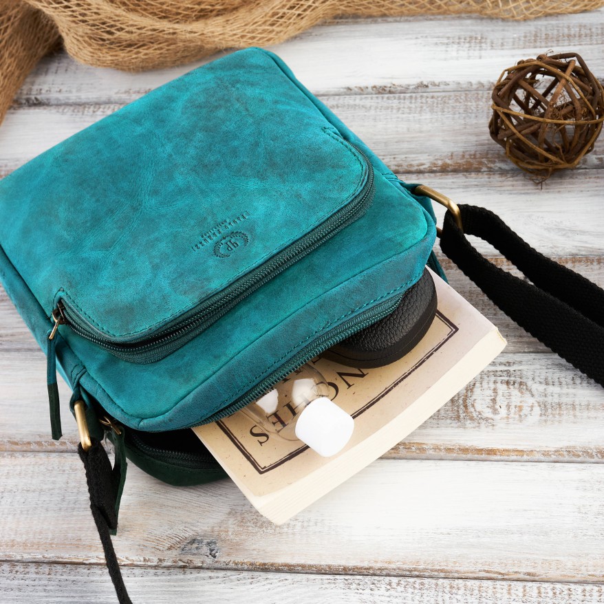 ZIELONA LISTONOSZKA VINTAGE SKÓRZANA DAMSKA PAOLO PERUZZI T-63-GR