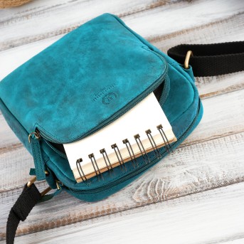 ZESTAW PREZENTOWY ZUP-74-GR LISTONOSZKA DAMSKA T-63 I PORTFEL SKÓRZANY T-33