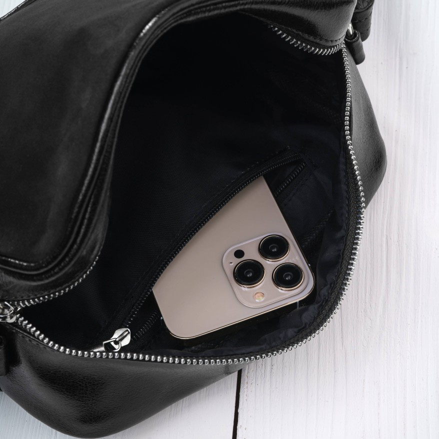 Torebka damska listonoszka skórzana czarna z dodatkiem zamszu Paolo Peruzzi Z-57-BLZM