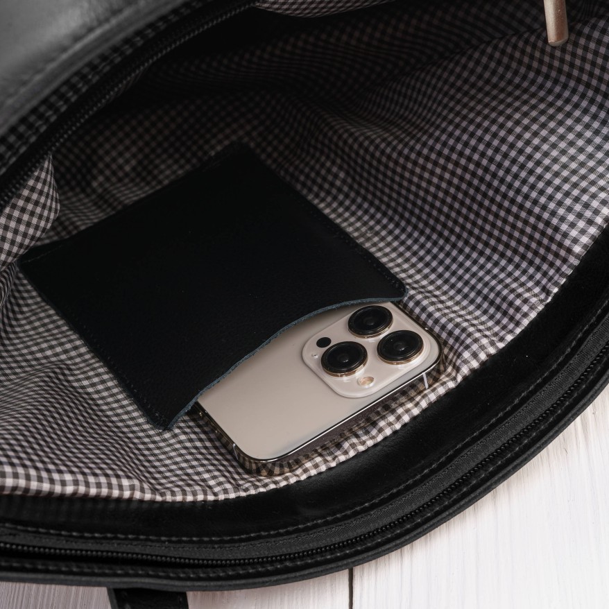 Czarna Torebka Skórzana Paolo Peruzzi Z-59 | Shopperka