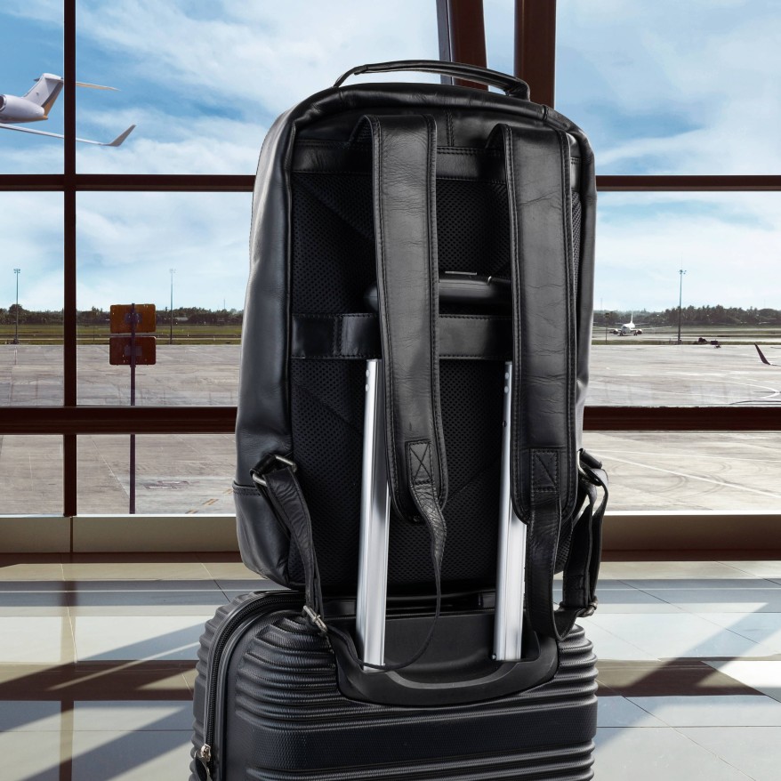 Plecak skórzany Paolo Peruzzi SL-15-BL czarny na laptopa 15,6″